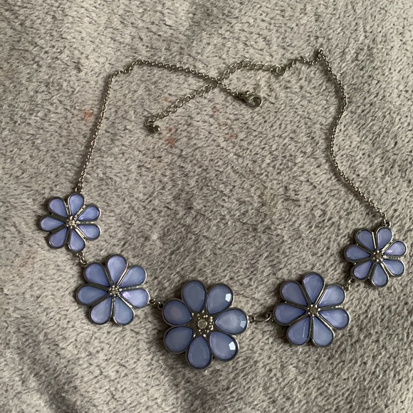 Flower Gem Necklace - Picture 2 of 4